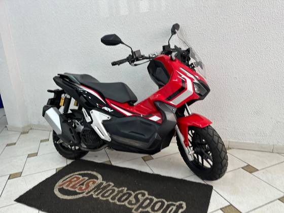 HONDA ADV 