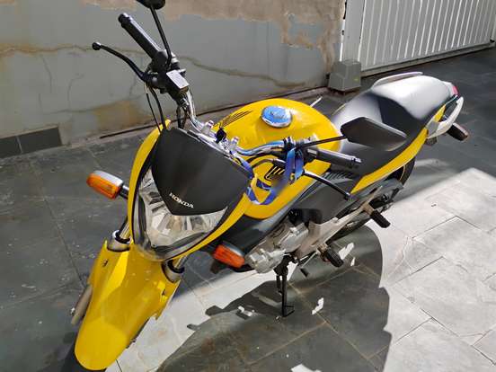 HONDA-CB 300R HONDA-CB 300R-2011