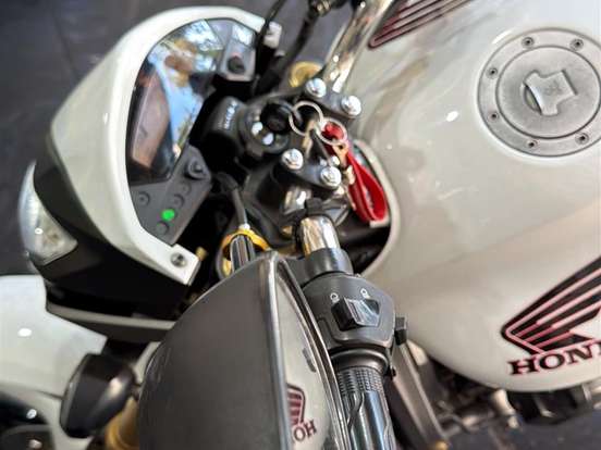 HONDA-CB 600F HORNET HONDA-CB 600F HORNET-2014