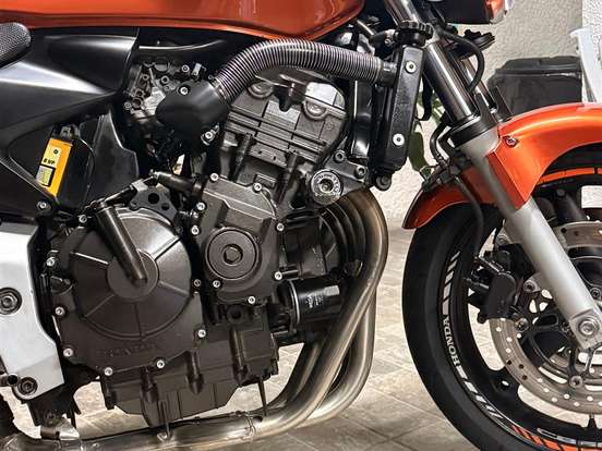 HONDA-CB 600F HORNET HONDA-CB 600F HORNET-2006
