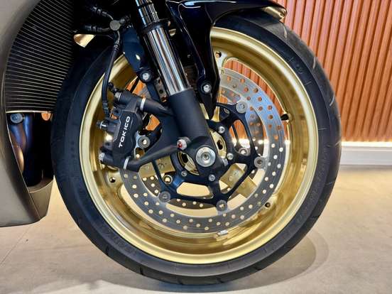 HONDA-CBR 1000RR FIREBLADE HONDA-CBR 1000RR FIREBLADE-2009