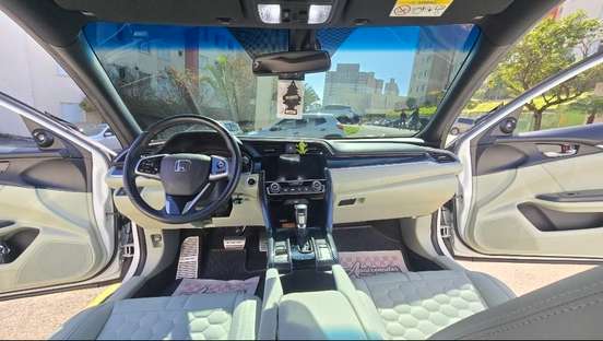 HONDA-CIVIC-2020