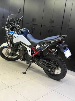 HONDA-CRF 1100L AFRICA TWIN DCT-2023