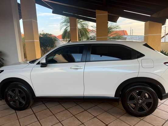 HONDA-HR-V-2023