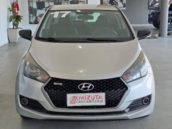 HYUNDAI-HB20-1.6 R SPEC 16V FLEX 4P MANUAL HYUNDAI-HB20-2016