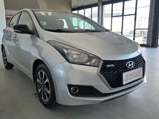 HYUNDAI-HB20-1.6 R SPEC 16V FLEX 4P MANUAL HYUNDAI-HB20-2016