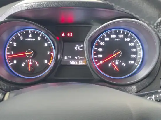 HYUNDAI-HB20-1.6 R SPEC 16V FLEX 4P MANUAL HYUNDAI-HB20-2016