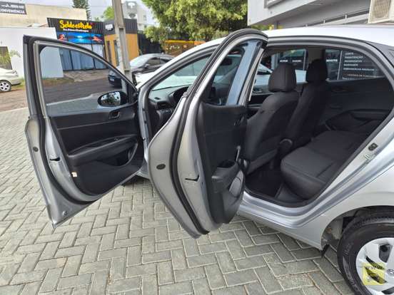 HYUNDAI-HB20-2022