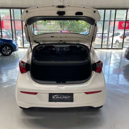HYUNDAI-HB20-2018