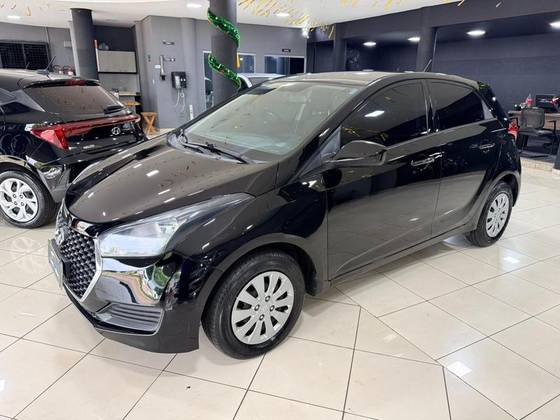 HYUNDAI HB20 1.0 COMFORT 12V FLEX 4P MANUAL