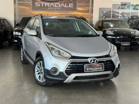 HYUNDAI HB20X 1.6 16V PREMIUM FLEX 4P AUTOMÁTICO HYUNDAI HB20X 1.6 16V PREMIUM FLEX 4P AUTOMÁTICO