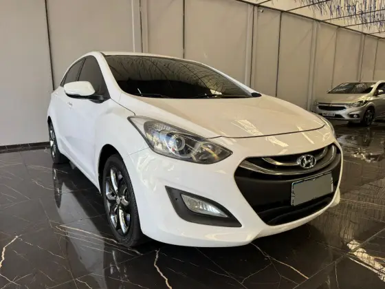HYUNDAI I30 1.8 MPI 16V GASOLINA 4P MANUAL
