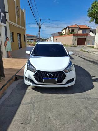 HYUNDAI HB20S 1.6 COMFORT PLUS 16V FLEX 4P AUTOMÁTICO