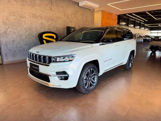 JEEP COMMANDER 2.0 HURRICANE 4 TURBO GASOLINA OVERLAND AT9