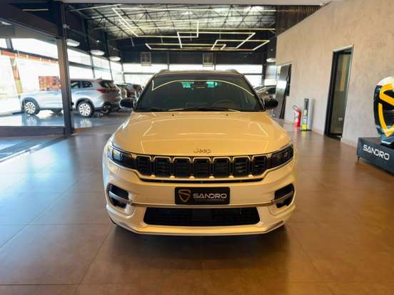 JEEP-COMMANDER-2.0 HURRICANE 4 TURBO GASOLINA OVERLAND AT9 JEEP-COMMANDER-2024