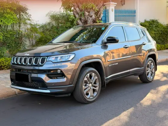 JEEP COMPASS 1.3 T270 TURBO FLEX LONGITUDE AT6 JEEP COMPASS 1.3 T270 TURBO FLEX LONGITUDE AT6