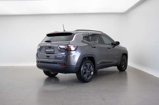 JEEP-COMPASS-2024