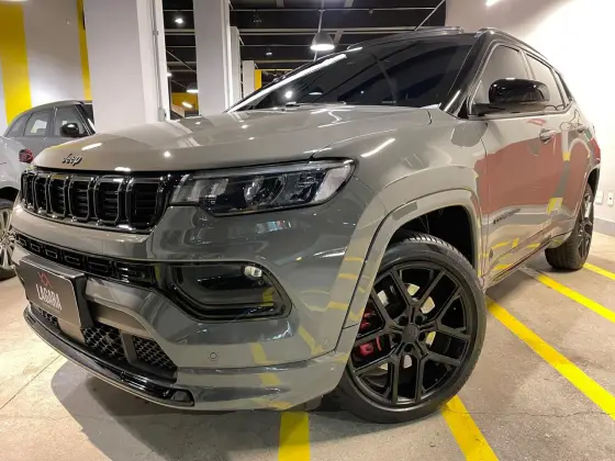 JEEP COMPASS 2.0 HURRICANE 4 TURBO GASOLINA BLACKHAWK AT9 JEEP COMPASS 2.0 HURRICANE 4 TURBO GASOLINA BLACKHAWK AT9