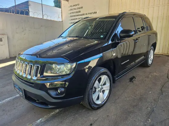 JEEP COMPASS 2.0 SPORT 4X2 16V GASOLINA 4P AUTOMÁTICO JEEP COMPASS 2.0 SPORT 4X2 16V GASOLINA 4P AUTOMÁTICO