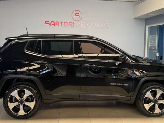 JEEP-COMPASS-2.0 16V DIESEL LONGITUDE 4X4 AUTOMÁTICO JEEP-COMPASS-2016