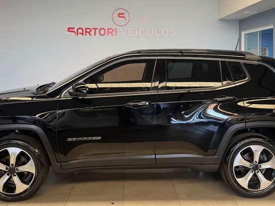 JEEP-COMPASS-2.0 16V DIESEL LONGITUDE 4X4 AUTOMÁTICO JEEP-COMPASS-2016