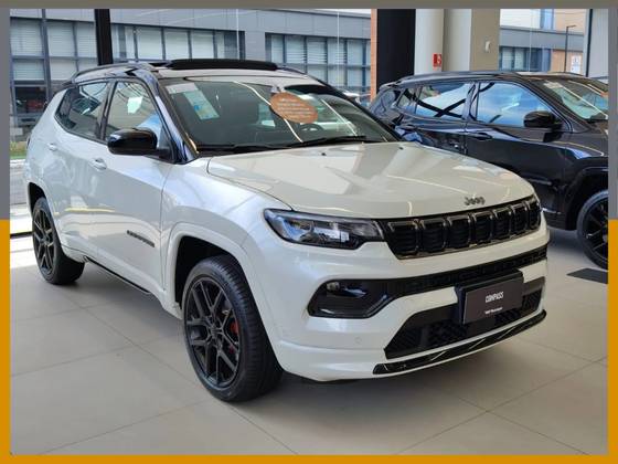 JEEP COMPASS 2.0 HURRICANE TURBO FLEX BLACKHAWK AT9