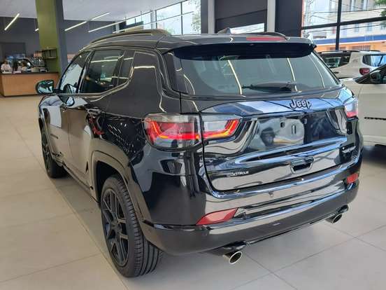 JEEP-COMPASS-2.0 HURRICANE TURBO FLEX BLACKHAWK AT9 JEEP-COMPASS-2026