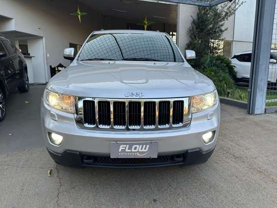 JEEP-GRAND CHEROKEE-3.6 LAREDO 4X4 V6 24V GASOLINA 4P AUTOMÁTICO JEEP-GRAND CHEROKEE-2010