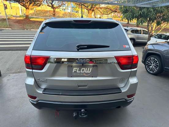 JEEP-GRAND CHEROKEE-2010