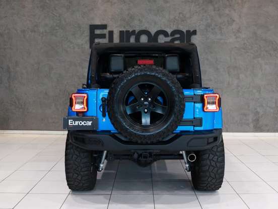 JEEP-WRANGLER-3.6 UNLIMITED SPORT 4X4 V6 GASOLINA 4P AUTOMÁTICO JEEP-WRANGLER-2014