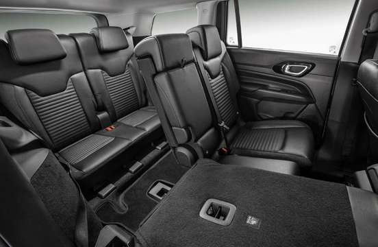JEEP-COMMANDER-2023