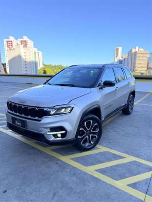 JEEP-COMMANDER-2022