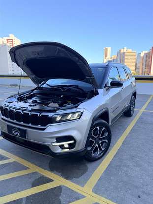 JEEP-COMMANDER-2022