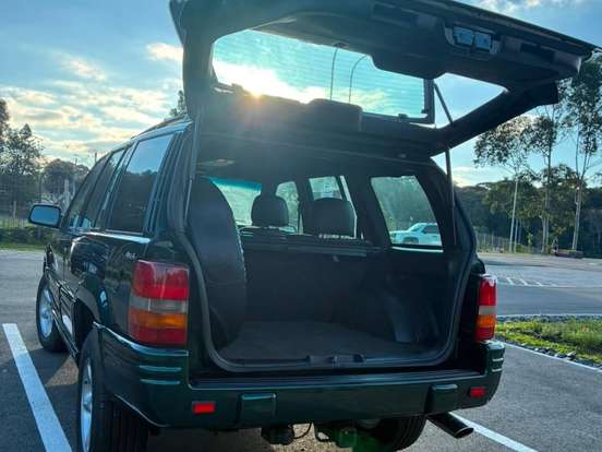 JEEP-GRAND CHEROKEE-5.9 LIMITED LX 4X4 V8 16V GASOLINA 4P AUTOMÁTICO JEEP-GRAND CHEROKEE-1998