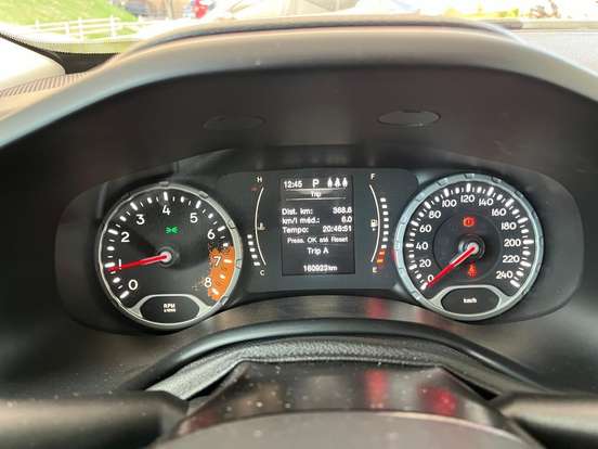 JEEP-RENEGADE-2015