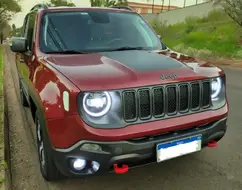 JEEP RENEGADE 2.0 16V TURBO DIESEL TRAILHAWK 4P 4X4 AUTOMÁTICO JEEP RENEGADE 2.0 16V TURBO DIESEL TRAILHAWK 4P 4X4 AUTOMÁTICO