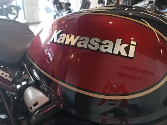 KAWASAKI-Z900RS KAWASAKI-Z900RS-2023