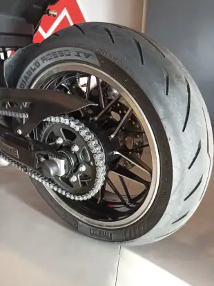 KAWASAKI-Z900RS-2023