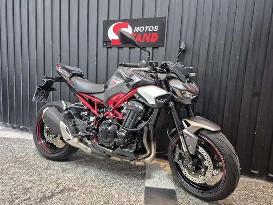 KAWASAKI-Z900 SE-2025