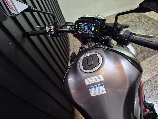KAWASAKI-Z900 SE KAWASAKI-Z900 SE-2025