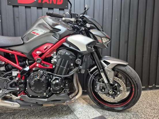 KAWASAKI-Z900 SE KAWASAKI-Z900 SE-2025