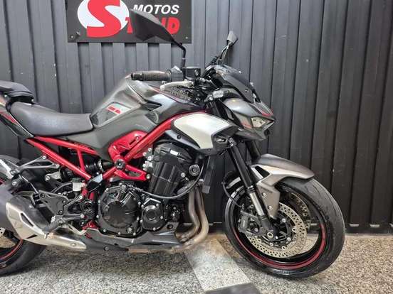KAWASAKI-Z900 SE-2025