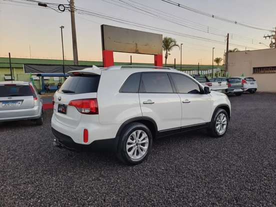 KIA-SORENTO-2014