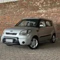KIA SOUL 1.6 EX 16V FLEX 4P MANUAL KIA SOUL 1.6 EX 16V FLEX 4P MANUAL