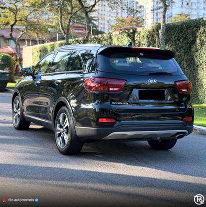 KIA-SORENTO-2018