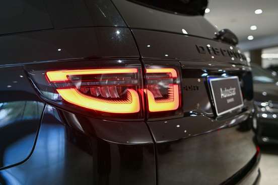 LAND ROVER-DISCOVERY SPORT-2022