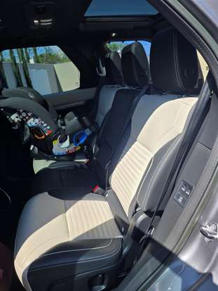 LAND ROVER-DISCOVERY-2023
