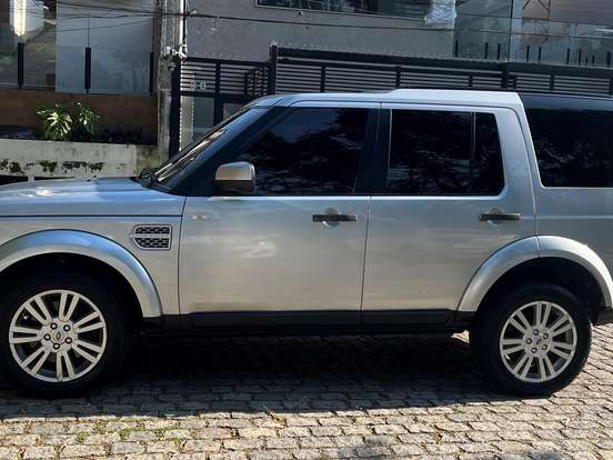 LAND ROVER-DISCOVERY 4-3.0 SE 4X4 V6 24V BI-TURBO DIESEL 4P AUTOMÁTICO LAND ROVER-DISCOVERY 4-2011