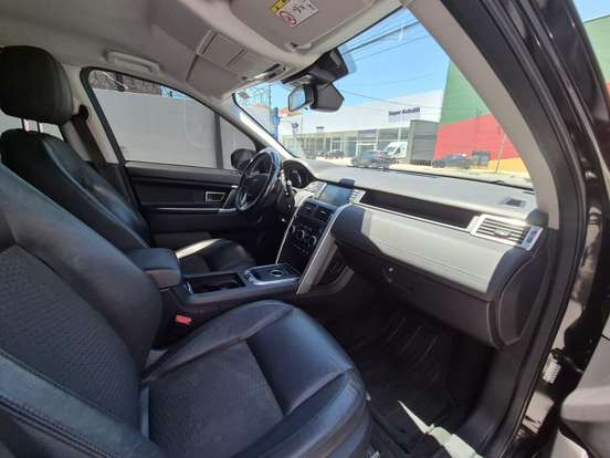 LAND ROVER-DISCOVERY SPORT-2.0 16V SI4 TURBO GASOLINA SE 4P AUTOMÁTICO LAND ROVER-DISCOVERY SPORT-2015