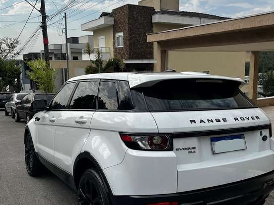 LAND ROVER-RANGE ROVER EVOQUE-2.0 PURE 4WD 16V GASOLINA 4P AUTOMÁTICO LAND ROVER-RANGE ROVER EVOQUE-2012